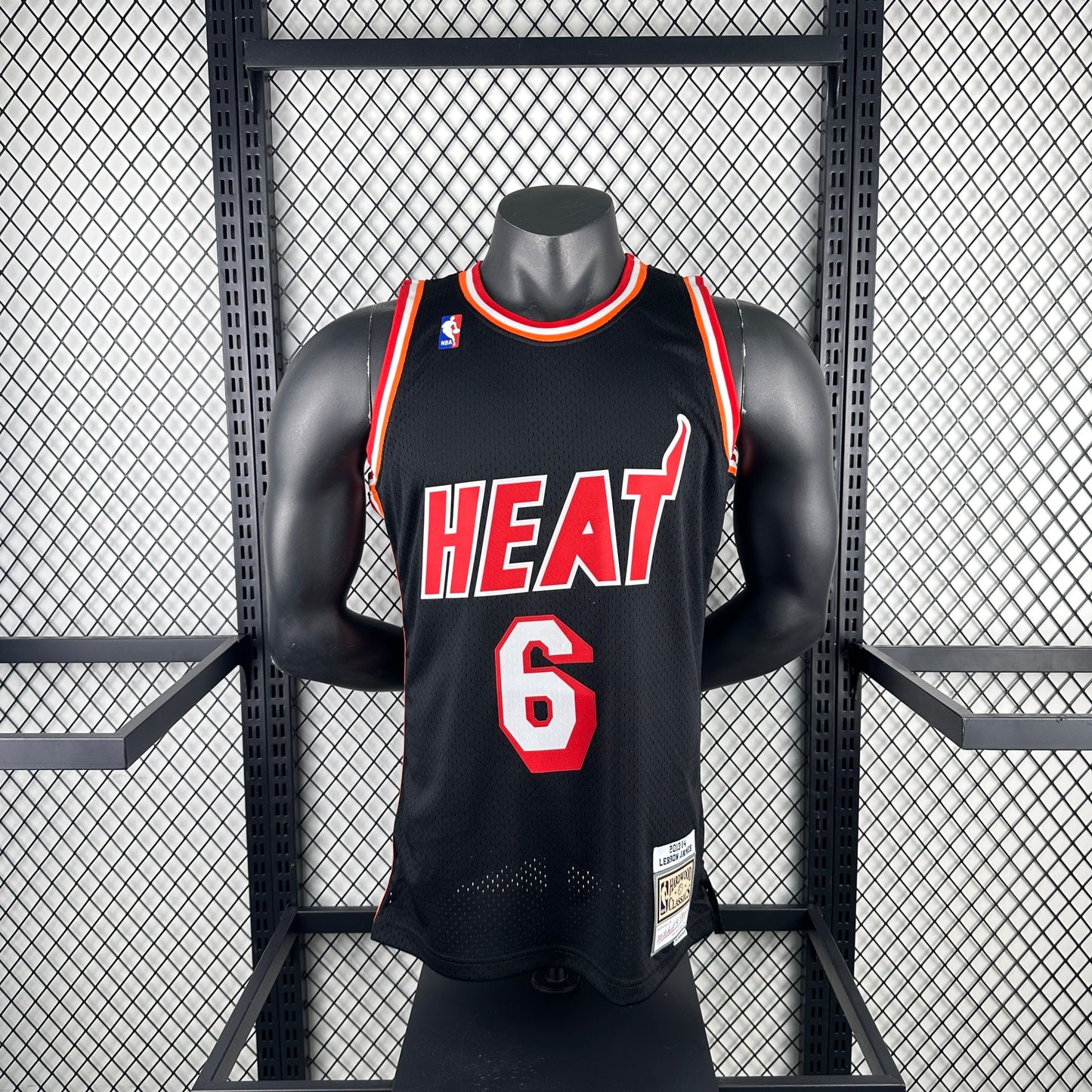 Season 14 MN Retro Hot Press Jersey SW: Heat