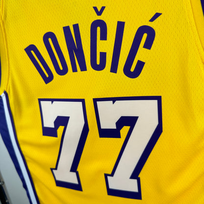 23 season Lakers V-neck Yellow