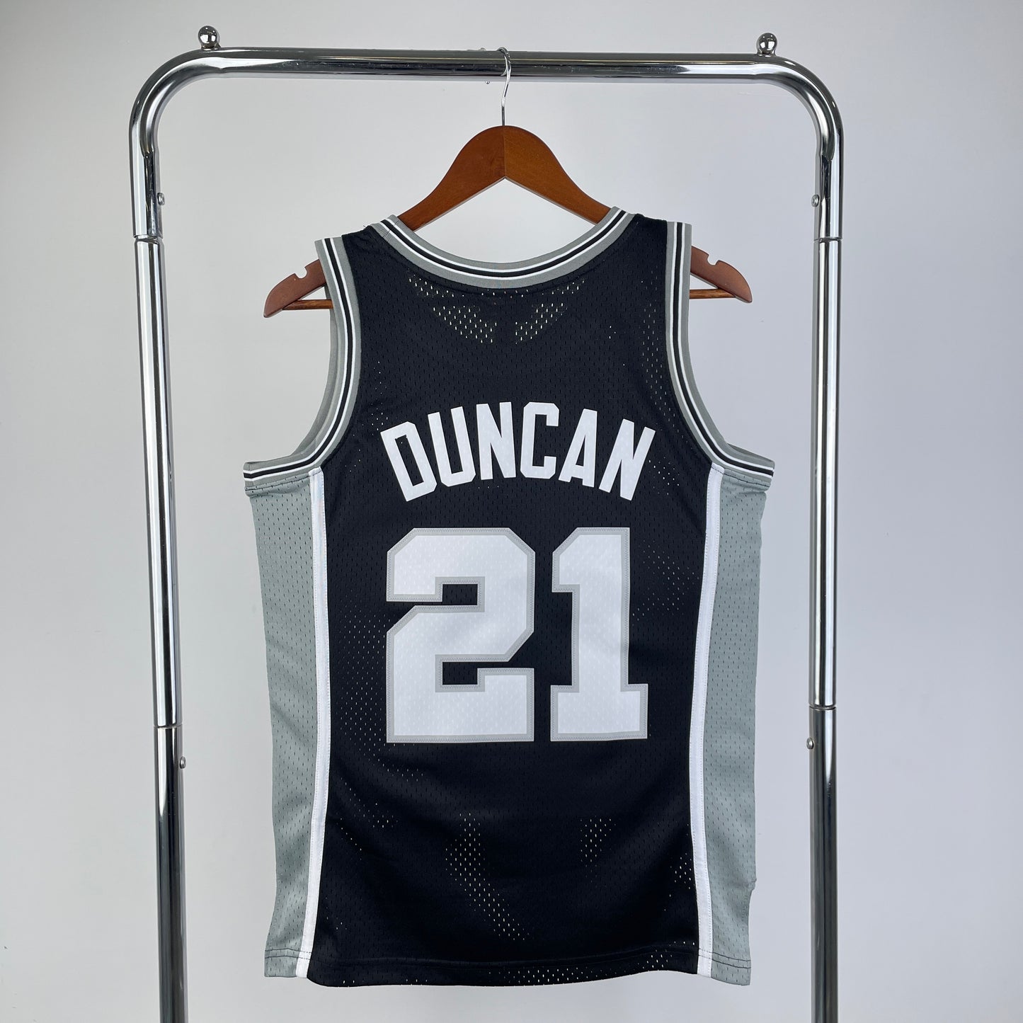 03 season MN Heat Pressed Vintage Jersey: SW Spurs Black