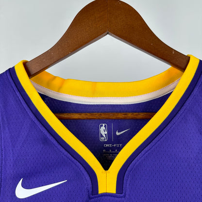 23 season Lakers V-neck Purple