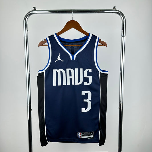 23 Season Mavericks Flyers