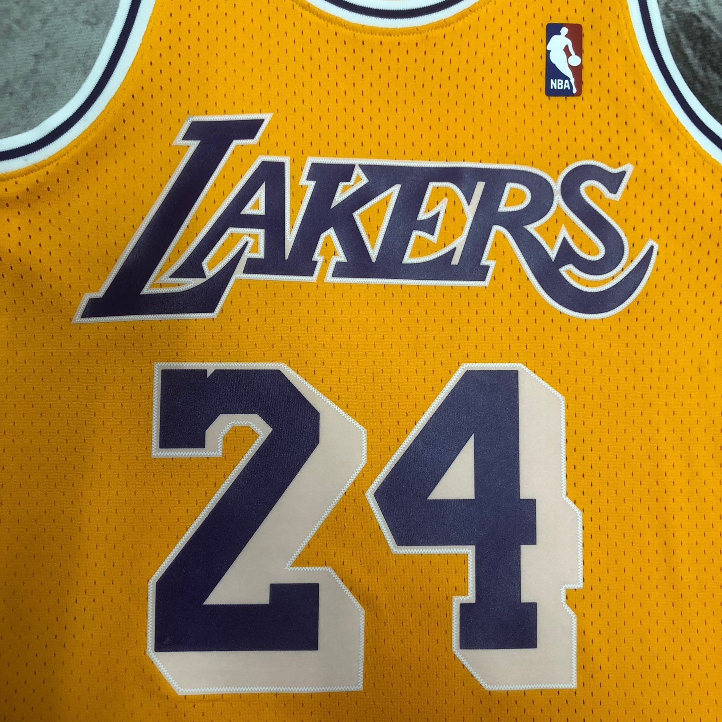 Season 08 MN Heat Pressed Vintage Jersey: SW Lakers Round Neck Yellow