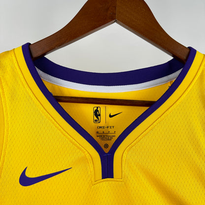 23 season Lakers V-neck Yellow