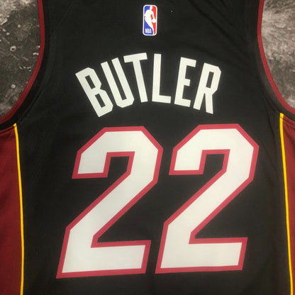 23 Season Heat V-Neck Black