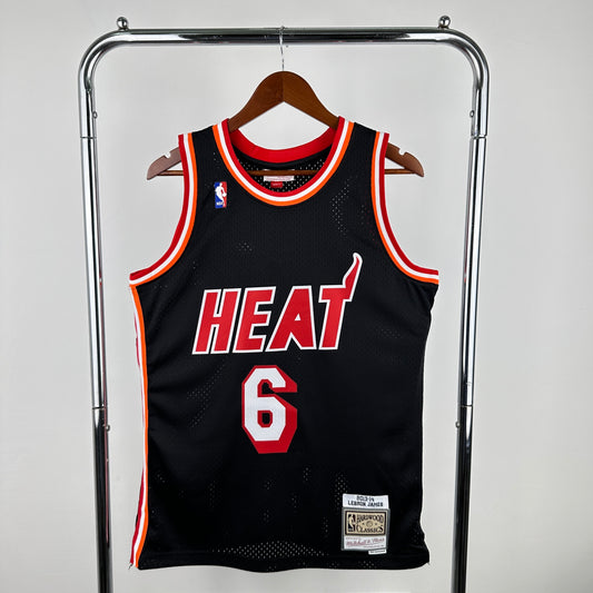Season 14 MN Retro Hot Press Jersey SW: Heat