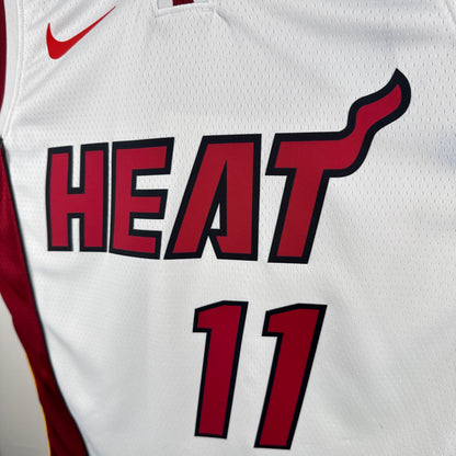 23 season Heat V leads home white