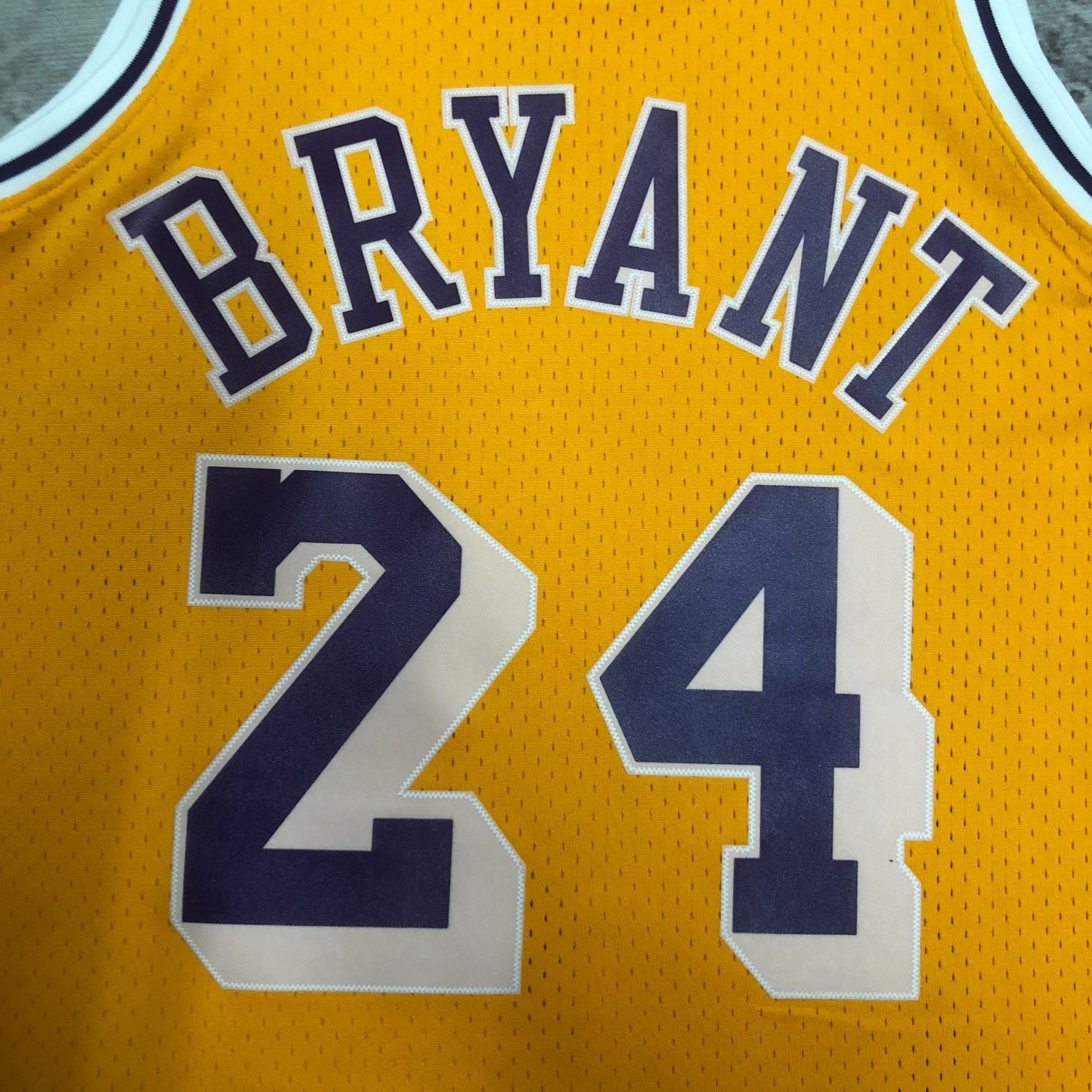 Season 08 MN Heat Pressed Vintage Jersey: SW Lakers Round Neck Yellow